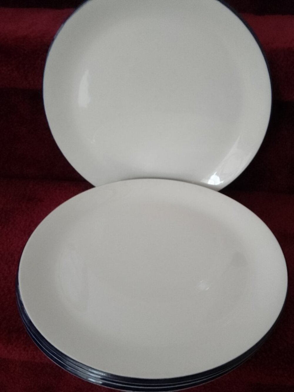 MADE-IN COOKWARE DINNER PLATES - Picture 2 of 3